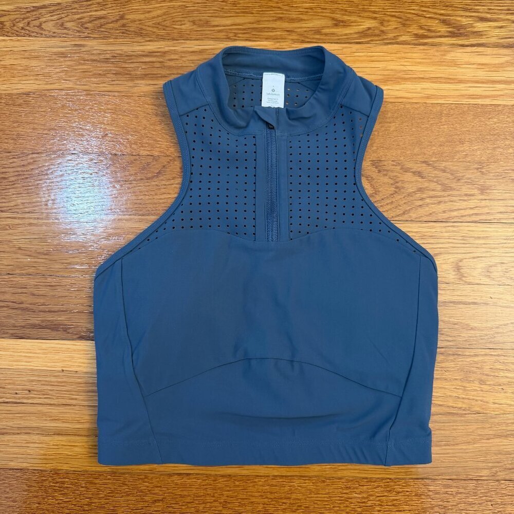 Lululemon Unleash Strength Bra *Medium Support, B/C Cup in Iron Blue - Size 4